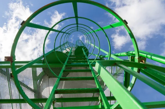 escaleras industriales prfv